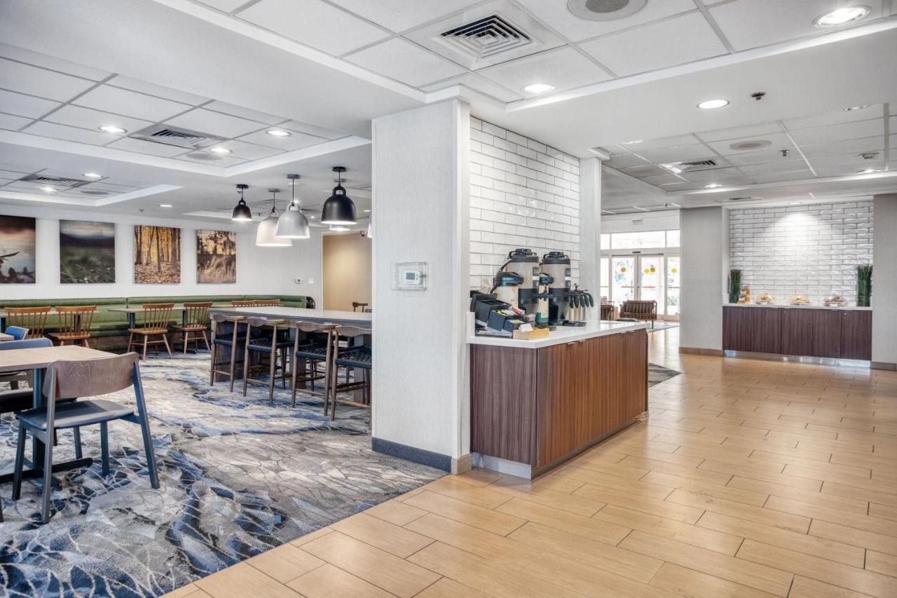 Fairfield Inn & Suites Ранчо Кордова Екстериор снимка