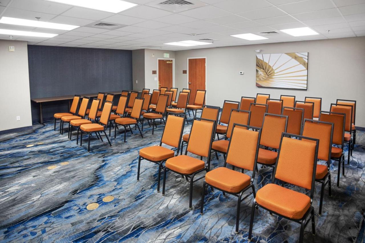 Fairfield Inn & Suites Ранчо Кордова Екстериор снимка