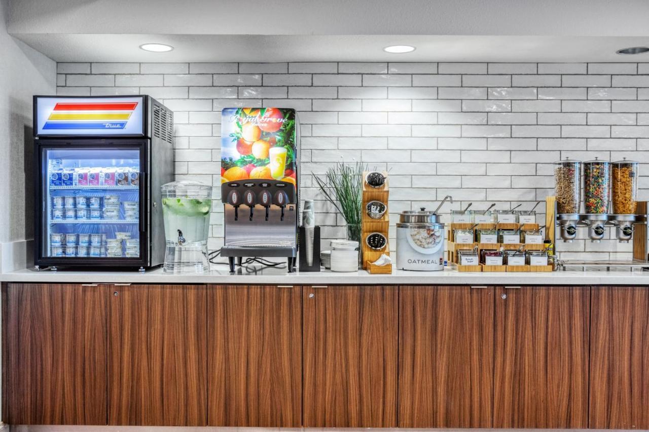 Fairfield Inn & Suites Ранчо Кордова Екстериор снимка