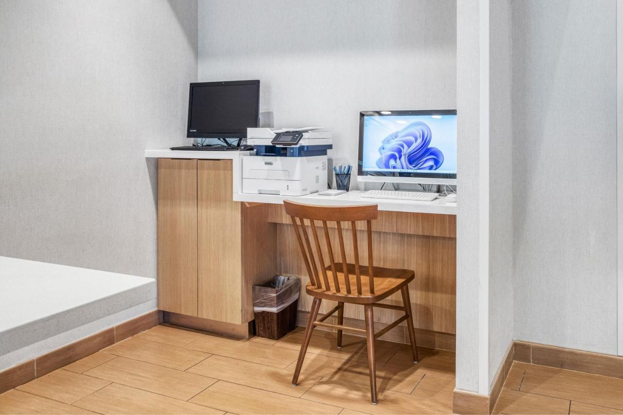 Fairfield Inn & Suites Ранчо Кордова Екстериор снимка